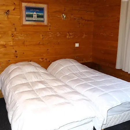 Apartment : 6 Pieces, 13 Pers, Wi-fi, 200m Commerces, 450m Pistes, Draps Et Serviettes Inclus - Fr-1-802-55