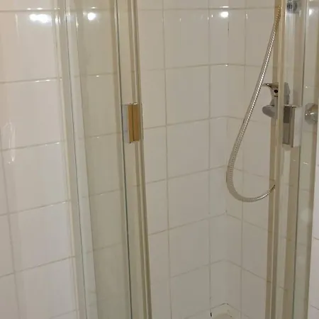 Apartment : 6 Pieces, 13 Pers, Wi-fi, 200m Commerces, 450m Pistes, Draps Et Serviettes Inclus - Fr-1-802-55 *
